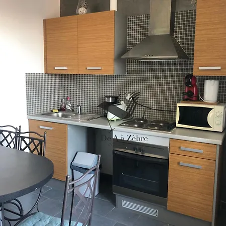 Aristide 7 - Idealement Situe フラ